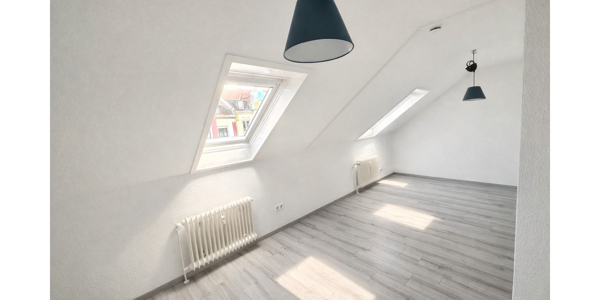 Etagenwohnung Wuppertal Langerfeld - 4 Zimmer, 134 m&sup2;, 999&euro; | Angebot:25796886