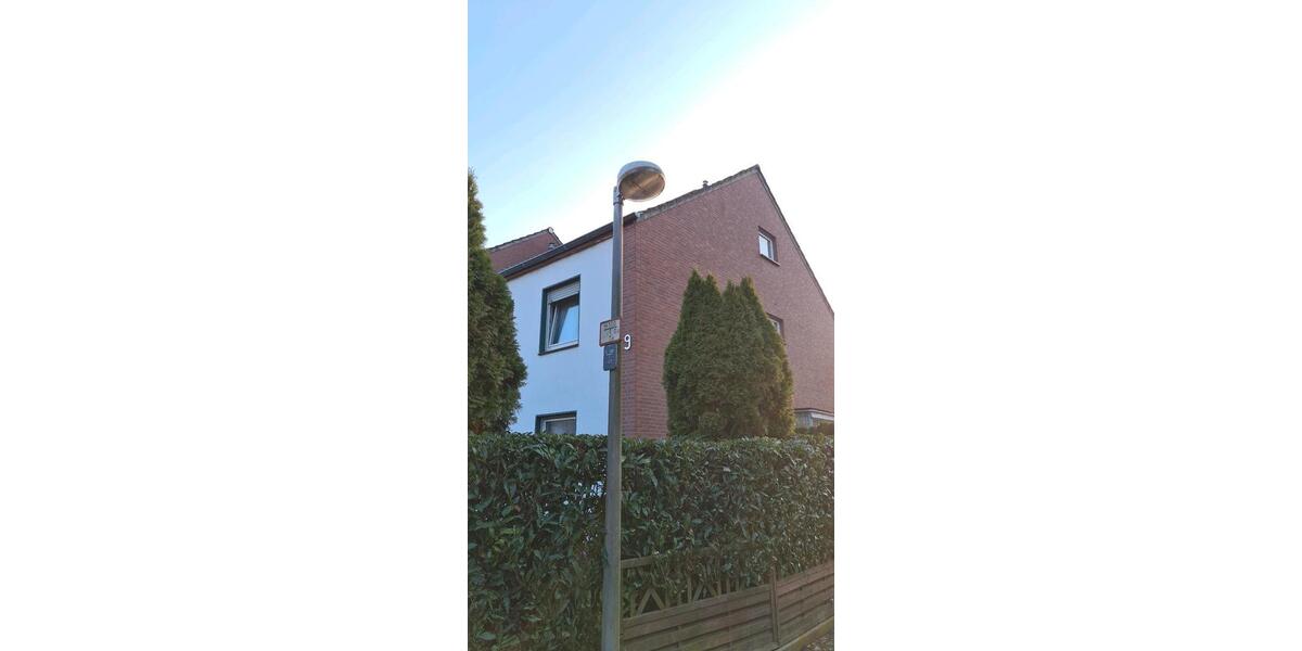 Einfamilienhaus Dorsten - 8 Zimmer, 120 m&sup2;, 310.000&euro; | Angebot:25837645