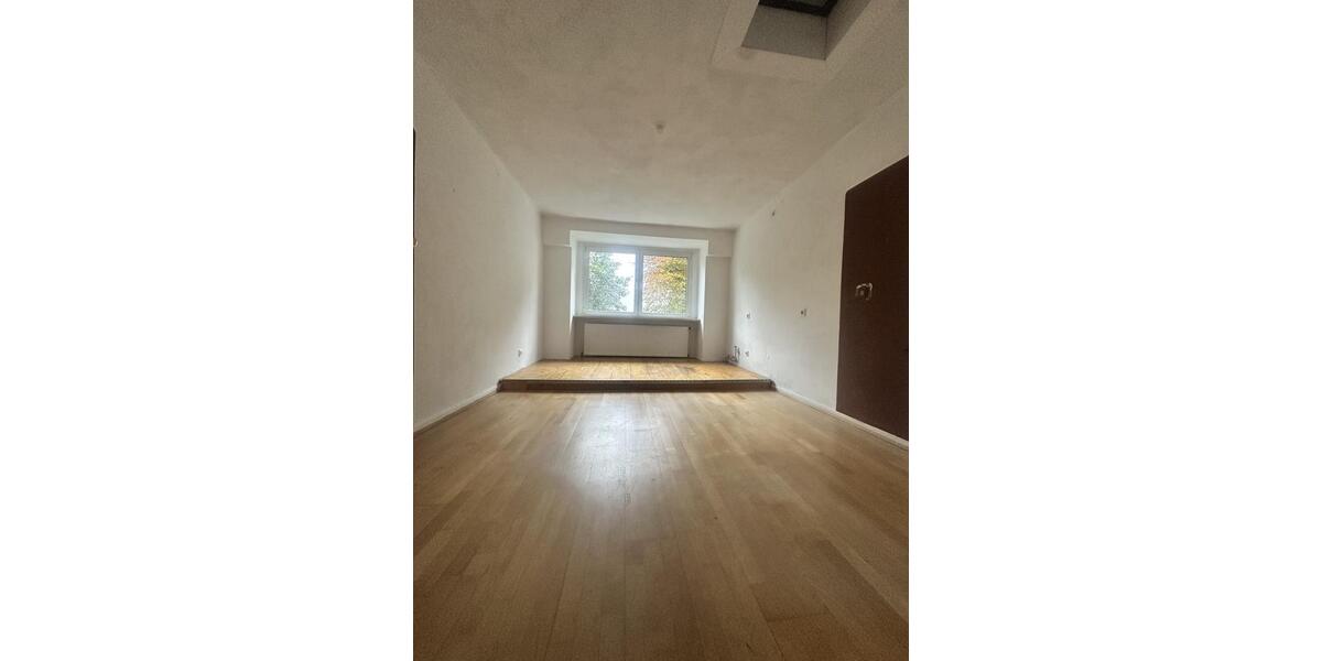 Etagenwohnung Wuppertal Gemarkung Langerfeld - 4 Zimmer, 107 m&sup2;, 980&euro; | Angebot:25648690
