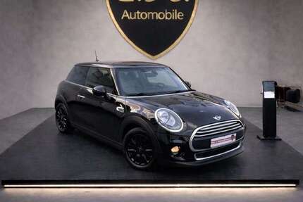 Mini Cooper 118.463 km 8.450 &euro; Oberhausen 46045