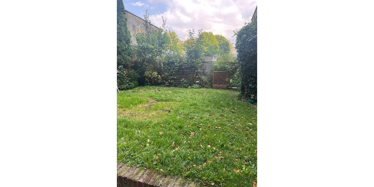 Dachgeschoßwohnung Oberhausen - 3.5 Zimmer, 103 m&sup2;, 750&euro; | Angebot:25750078