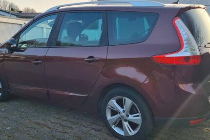 Renault Grand Scenic 105.000 km 9.000 &euro; Bochum 44869