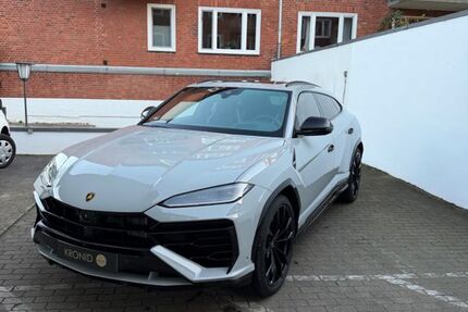 Lamborghini Urus 4.800 km 320.110 &euro; Dortmund 44141
