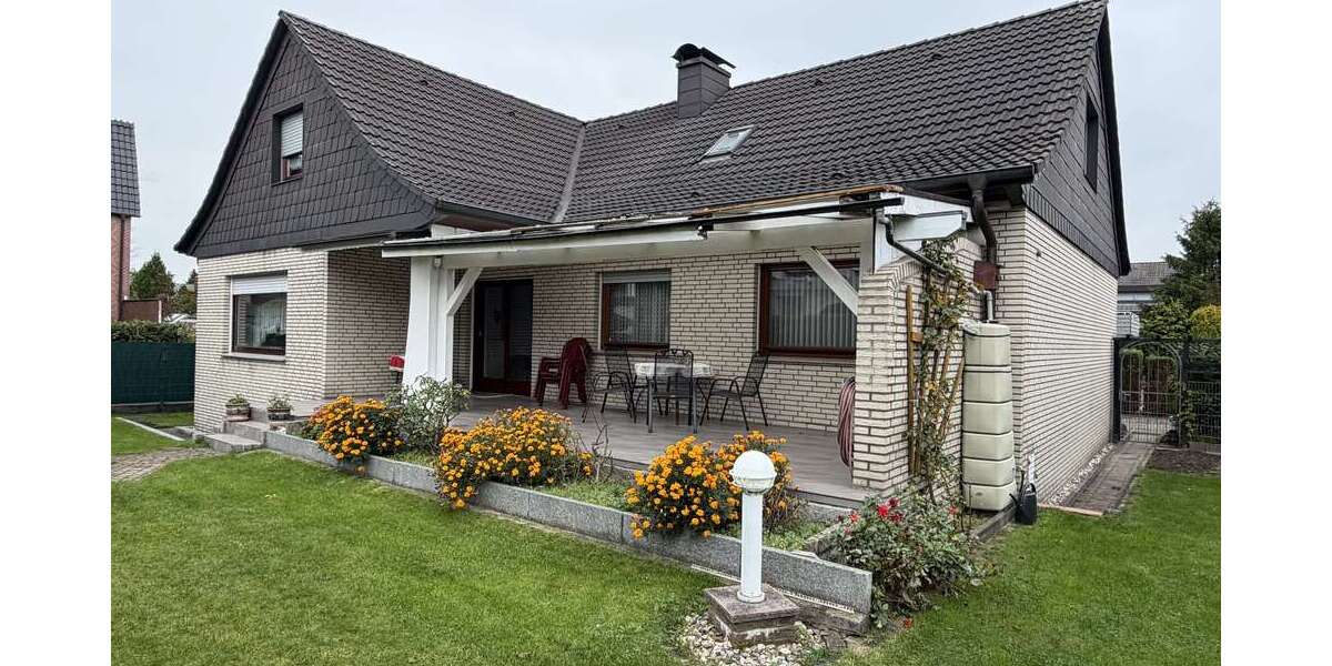 Einfamilienhaus Lünen Brambauer - 8 Zimmer, 205 m&sup2;, 495.000&euro; | Angebot:23664926
