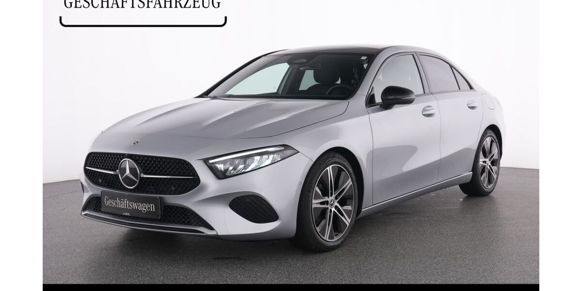 Mercedes-Benz A 180 8.999 km 32.999 &euro; Essen 45309