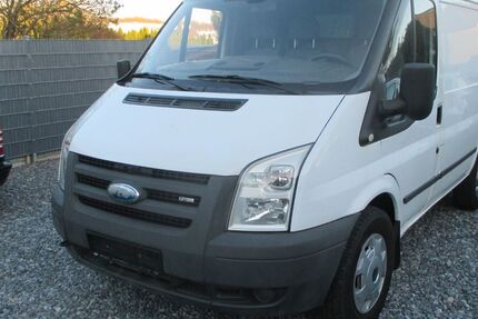 Ford Transit 87.000 km 4.900 &euro; Recklinghausen 45663