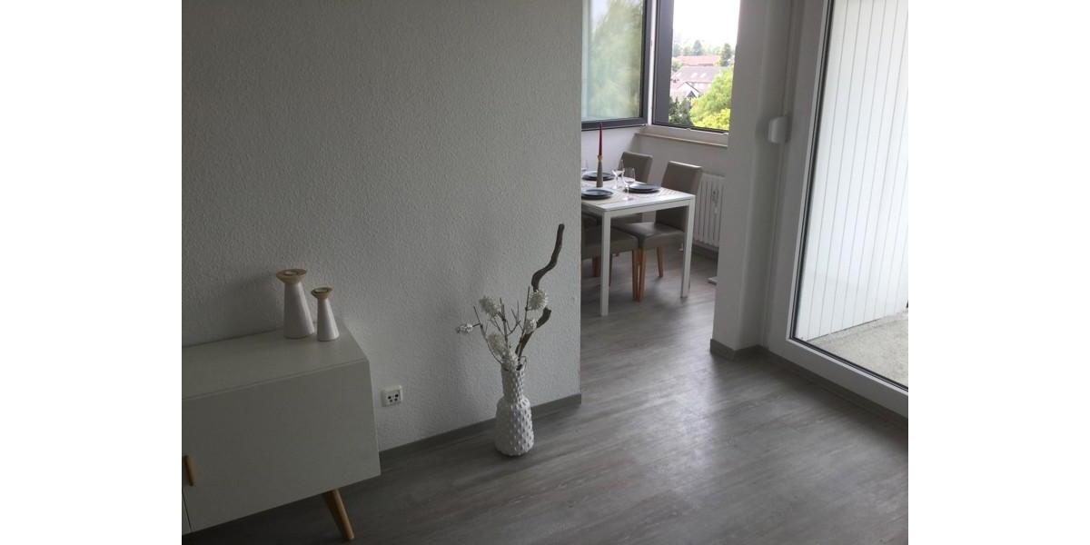 Etagenwohnung Essen Stadtbezirk VI - 3.5 Zimmer, 80 m&sup2;, 711&euro; | Angebot:25750087