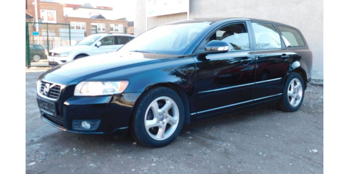 Volvo V50 219.636 km 4.499 &euro; Mülheim 45473