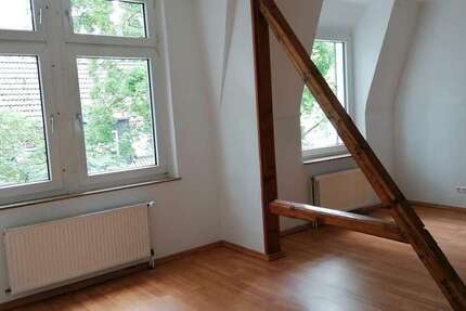 Wohnung Essen Stadtbezirk III - 3 Zimmer, 93 m&sup2;, 700&euro; | Angebot:25373167