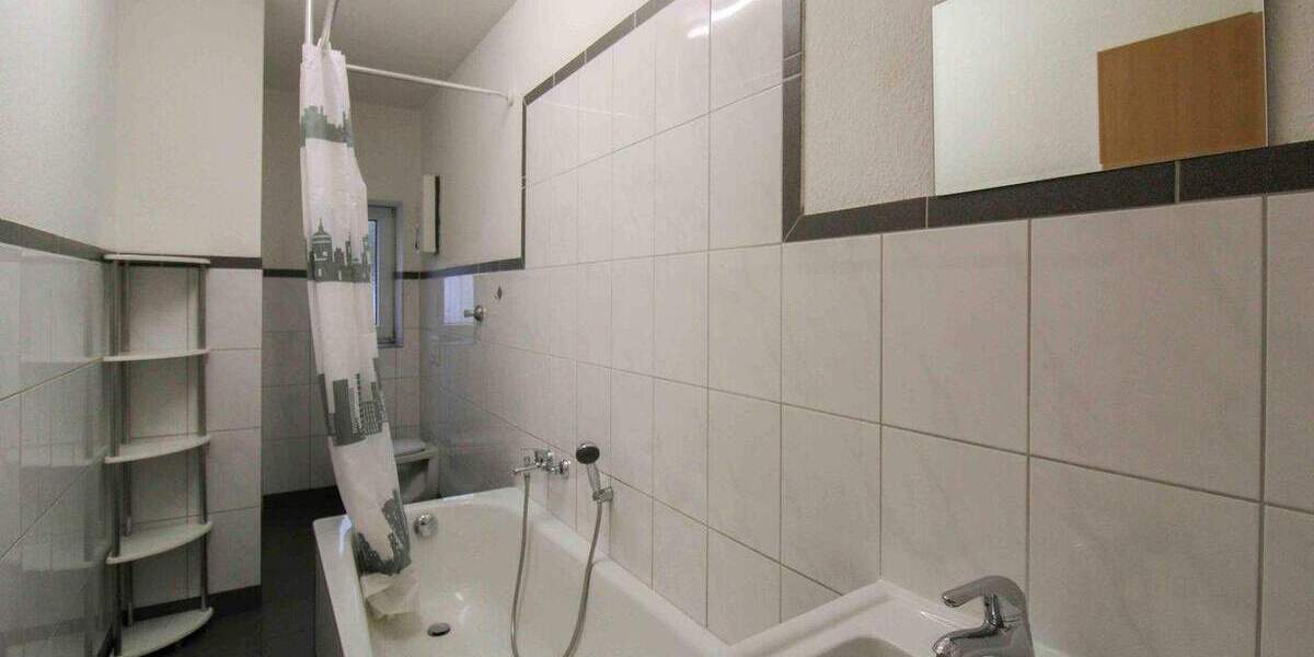 Etagenwohnung Essen Steele - 4 Zimmer, 102 m&sup2;, 135.000&euro; | Angebot:25780383