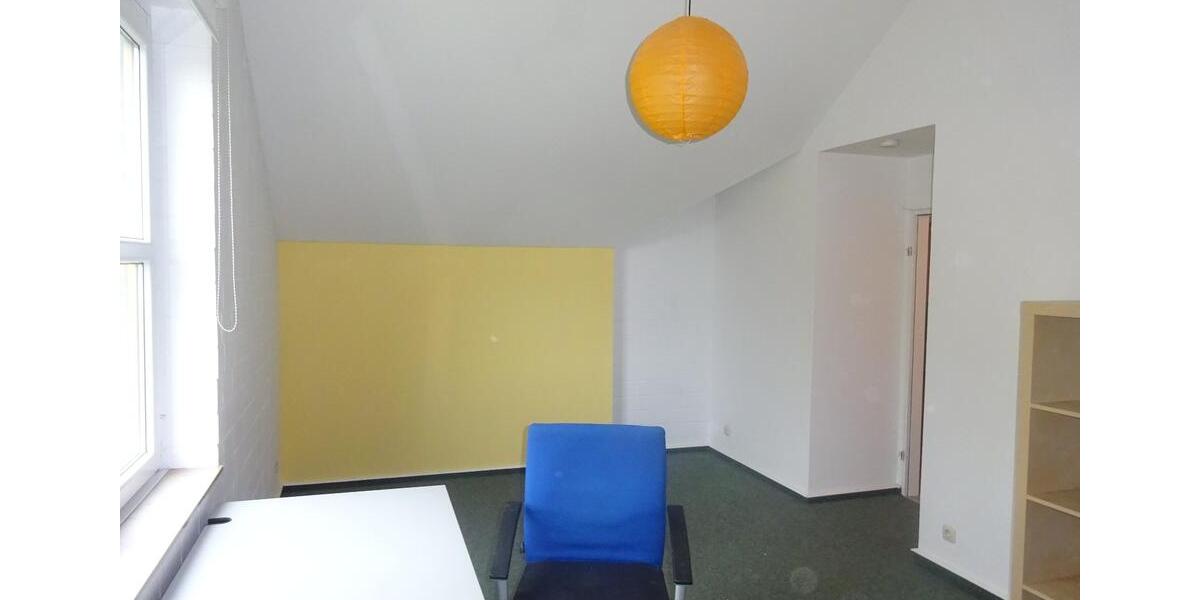 Dachgeschoßwohnung Dortmund Hombruch - 1 Zimmer, 30 m&sup2;, 350&euro; | Angebot:26023966