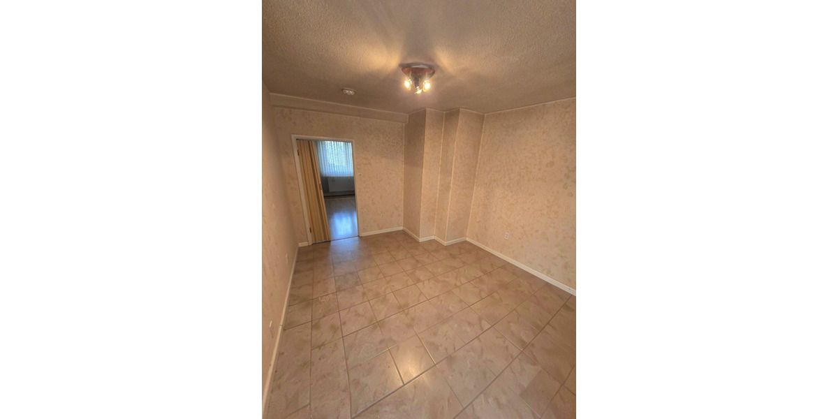 Etagenwohnung Essen Stadtbezirk V - 3 Zimmer, 50 m&sup2;, 450&euro; | Angebot:24826203