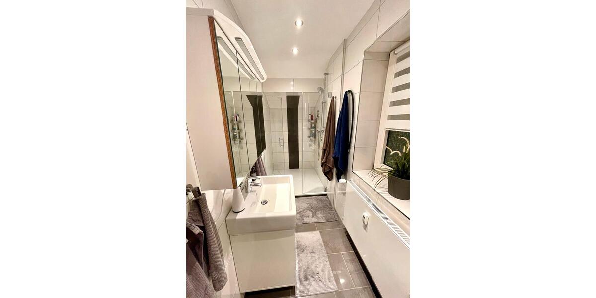 Dachgeschoßwohnung Bochum Werne - 3 Zimmer, 92 m&sup2;, 245.000&euro; | Angebot:26613101