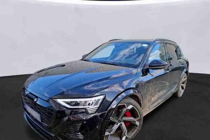 Audi SQ8 e-tron 39.998 km 67.430 &euro; Hagen 58091