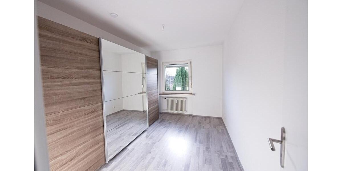 Etagenwohnung Gelsenkirchen Gelsenkirchen-Nord - 3 Zimmer, 77 m&sup2;, 435&euro; | Angebot:25943761