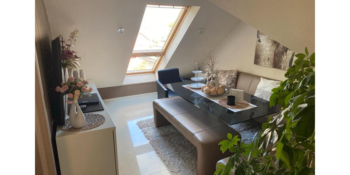 Dachgeschoßwohnung Gelsenkirchen Rotthausen - 5 Zimmer, 127 m&sup2;, 215.000&euro; | Angebot:25292808