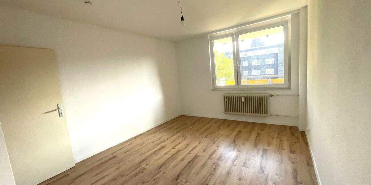 Etagenwohnung Wuppertal Barmen - 2 Zimmer, 64 m&sup2;, 530&euro; | Angebot:25870156