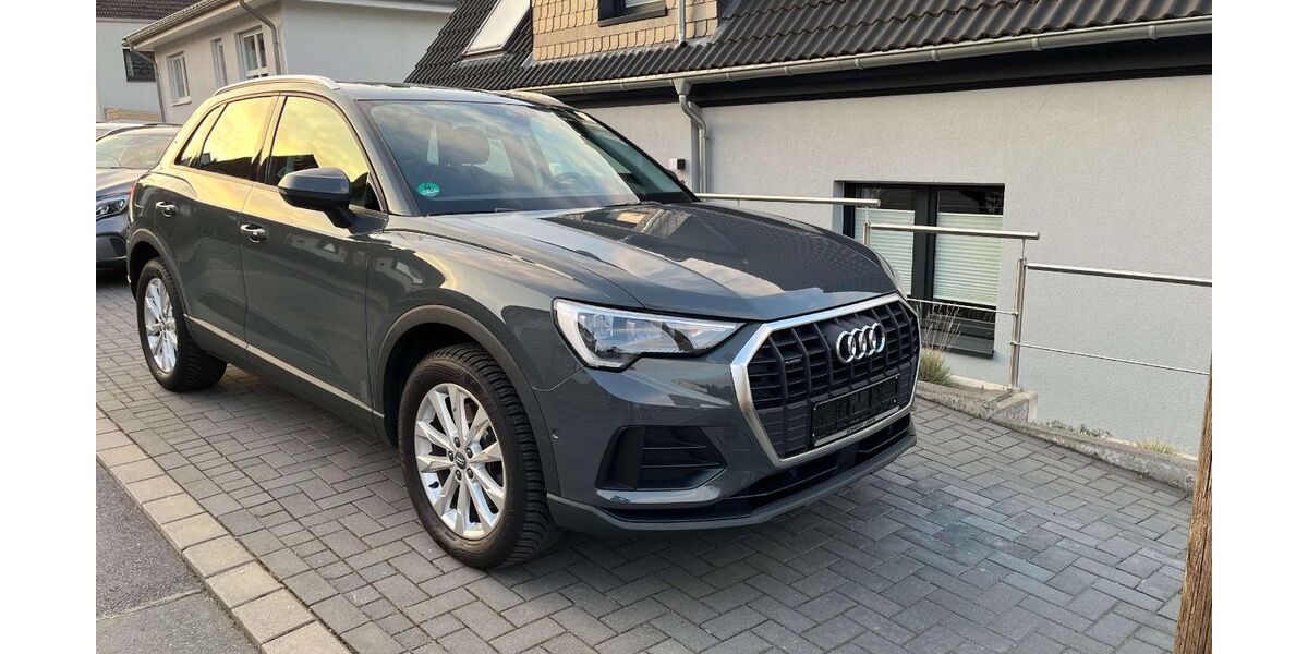Audi Q3 108.000 km 25.890 &euro; Dortmund 44265