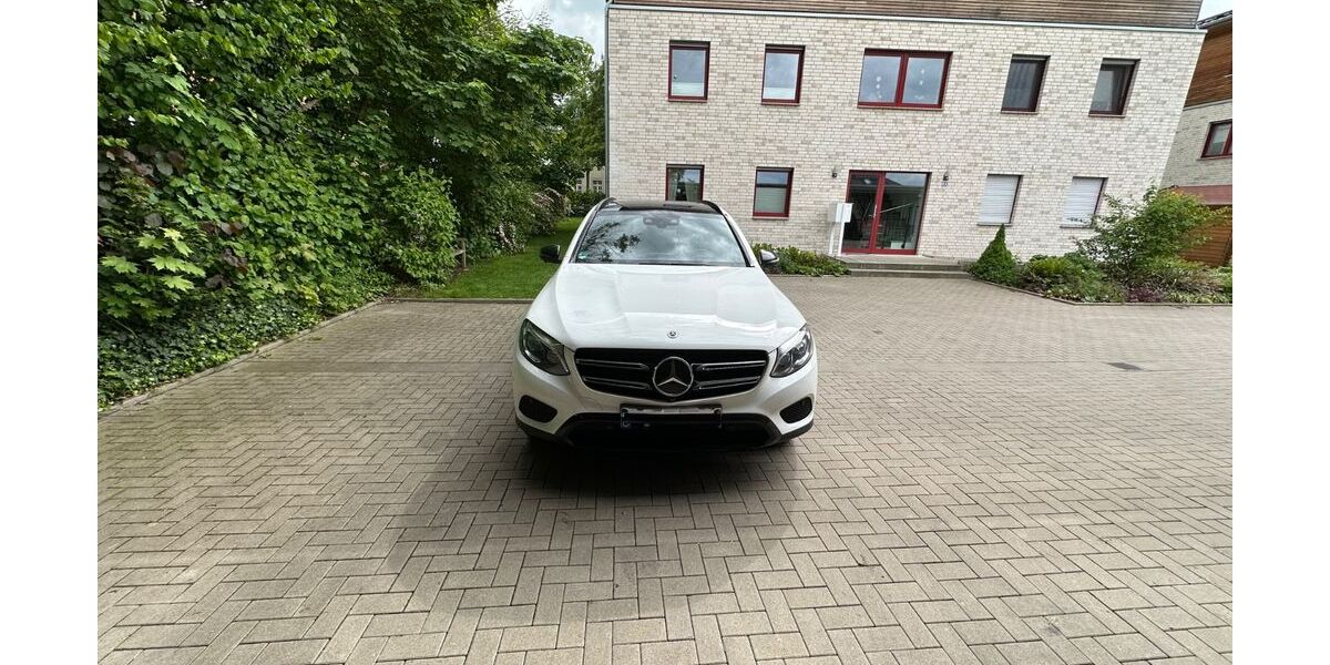 Mercedes-Benz GLC 250 144.000 km 22.500 &euro; Selm 59379