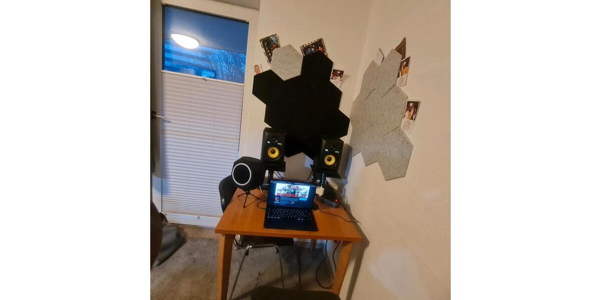 Etagenwohnung Essen Stadtbezirk II - 1 Zimmer, 48 m&sup2;, 380&euro; | Angebot:25433274