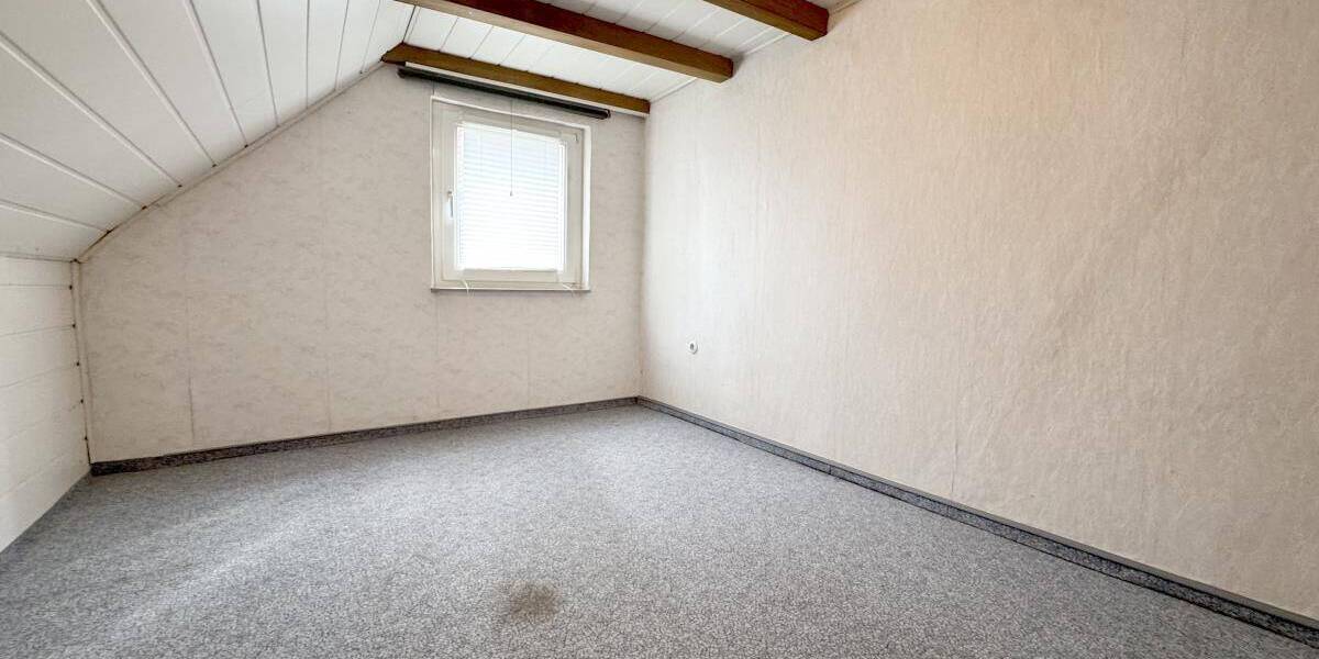 Einfamilienhaus Oberhausen Sterkrade-Mitte - 8 Zimmer, 145 m&sup2;, 275.000&euro; | Angebot:26572490