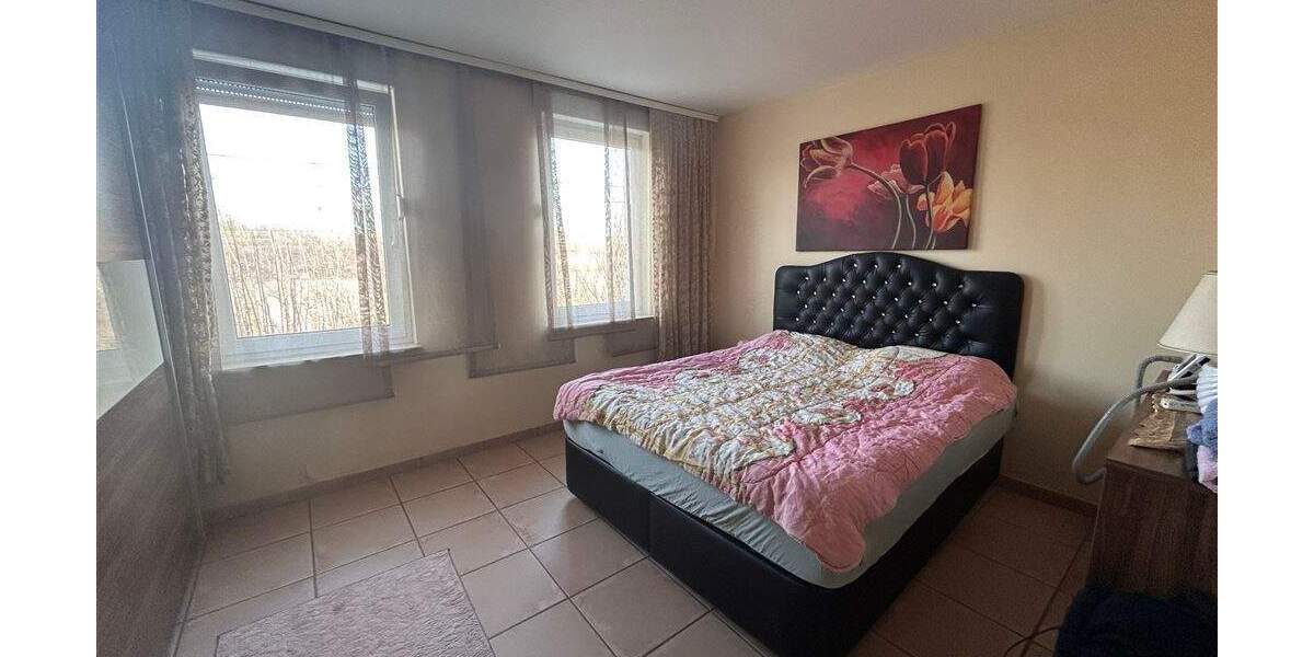 Reihenmittelhaus Oberhausen Altstadt-Mitte - 5 Zimmer, 112 m&sup2;, 399.900&euro; | Angebot:25678702