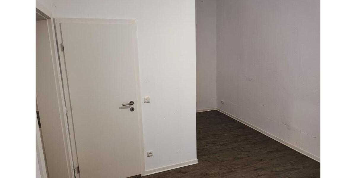 Etagenwohnung Hagen Hagen-Mitte - 4.5 Zimmer, 105 m&sup2;, 850&euro; | Angebot:25871350