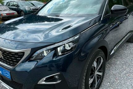 Peugeot 5008 116.998 km 15.497 &euro; Wuppertal 42327