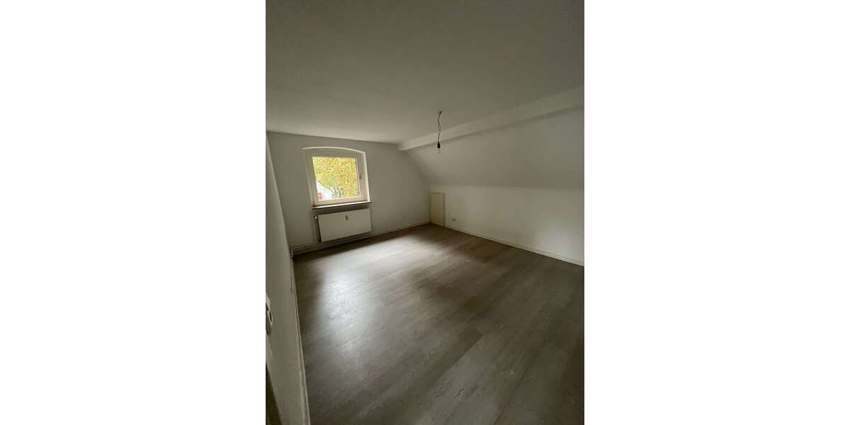 Etagenwohnung Gelsenkirchen Bismarck - 3 Zimmer, 56 m&sup2;, 450&euro; | Angebot:25380730
