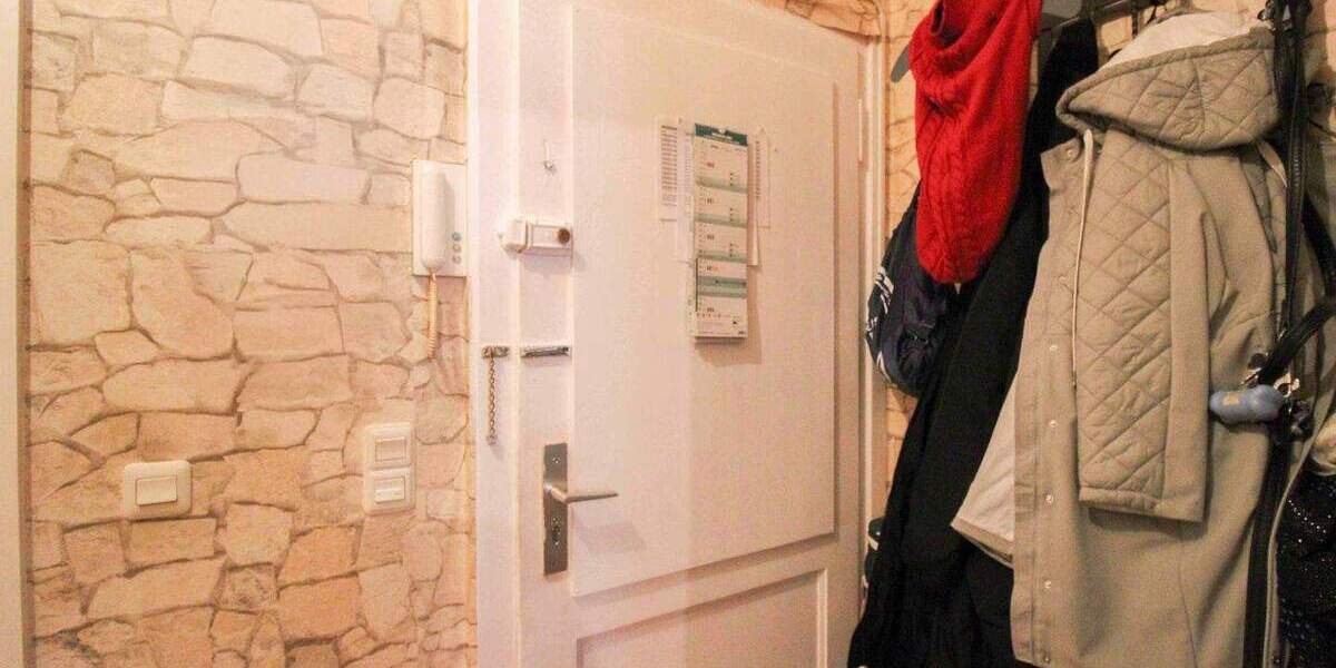 Etagenwohnung Wuppertal Barmen - 3 Zimmer, 68 m&sup2;, 135.000&euro; | Angebot:25714764