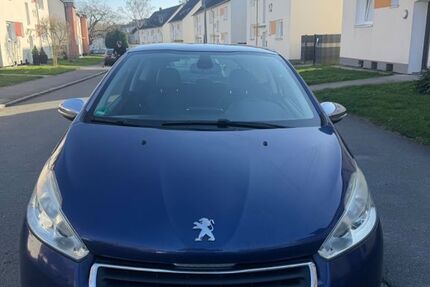 Peugeot 208 190.000 km 3.300 &euro; Dortmund 44369