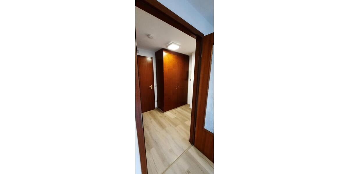 Erdgeschoßwohnung Essen Stadtbezirk II - 1 Zimmer, 32 m&sup2;, 490&euro; | Angebot:25426715