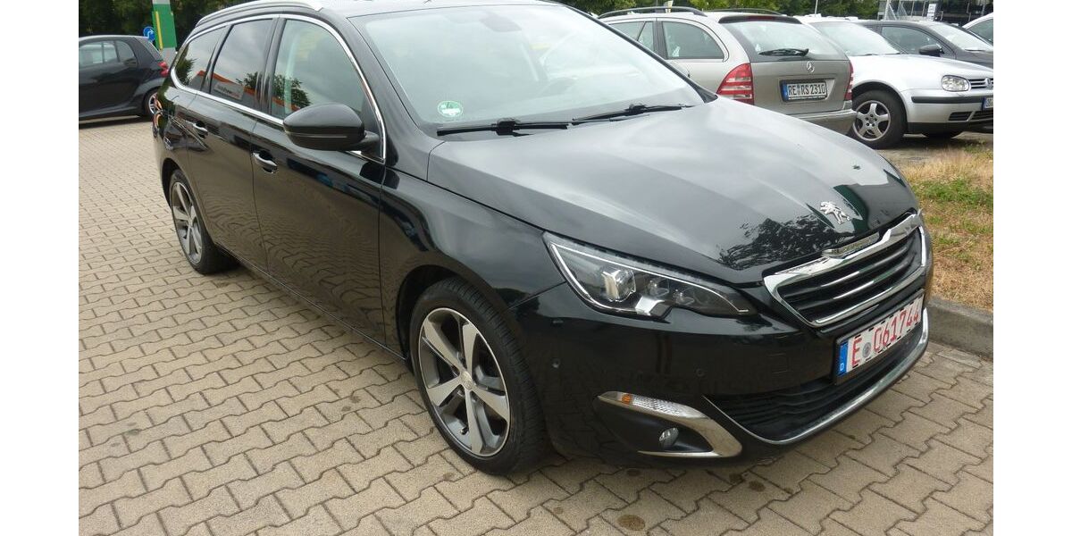 Peugeot 308 191.000 km 5.200 &euro; Essen 45144