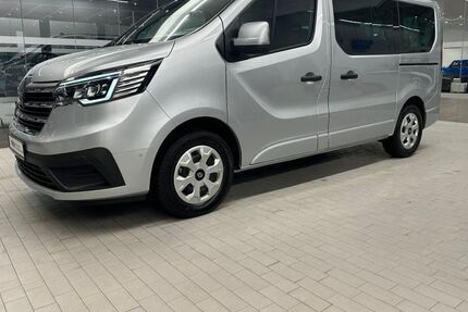 Renault Trafic 23.906 km 36.880 &euro; Oberhausen (am CentrO) 46047