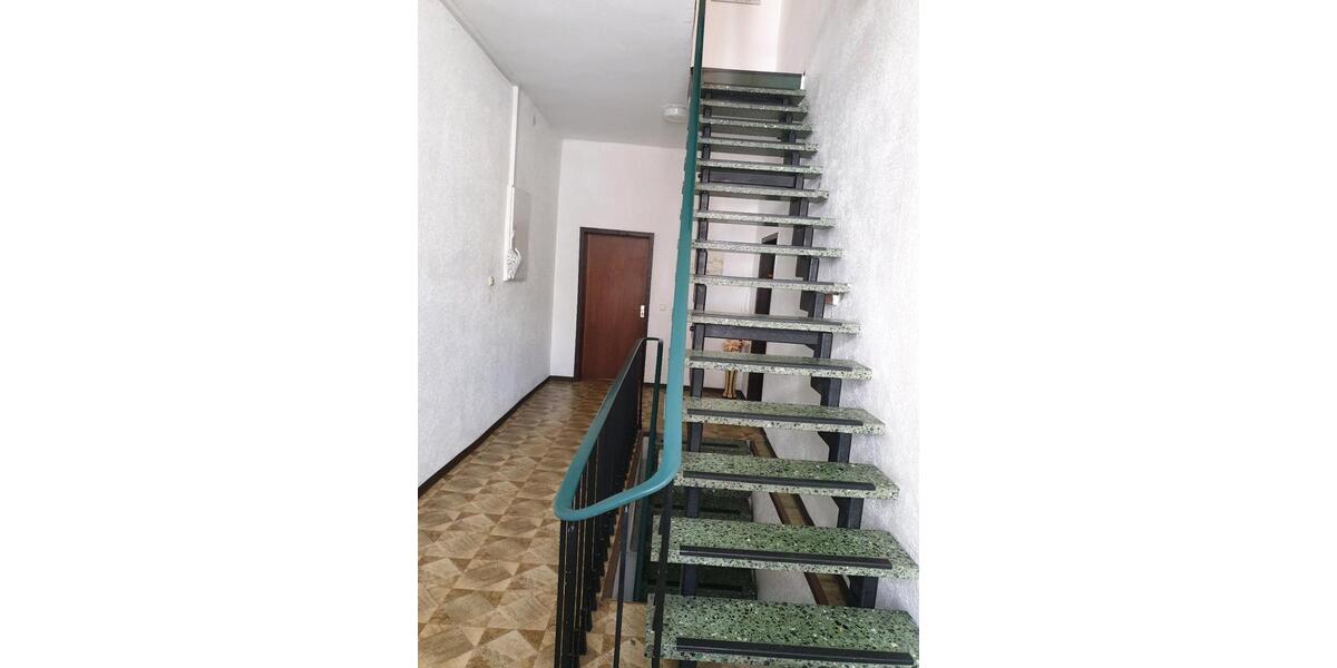 Mehrfamilienhaus, Wohnhaus Gelsenkirchen Rotthausen - 15 Zimmer, 350 m&sup2;, 395.000&euro; | Angebot:26687791