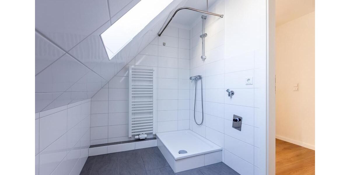 Dachgeschoßwohnung Witten Heven - 1.5 Zimmer, 35 m&sup2;, 420&euro; | Angebot:25903448