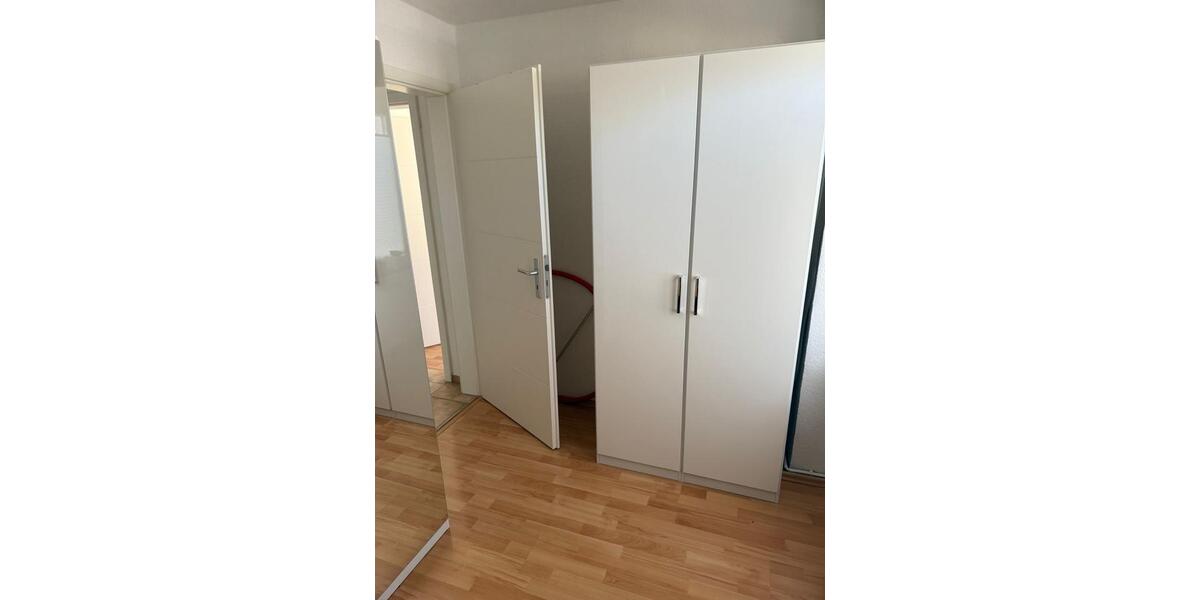 Dachgeschoßwohnung Bochum Eppendorf - 2.5 Zimmer, 45 m&sup2;, 650&euro; | Angebot:25872679