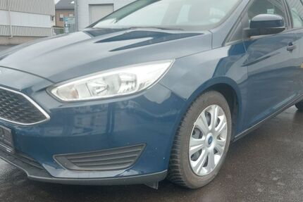 Ford Focus 160.000 km 4.450 &euro; Holzwickede 59439