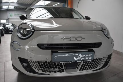 Fiat 600 9.898 km 21.980 &euro; Heiligenhaus 42579