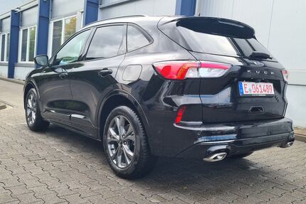 Ford Kuga 17.990 km 23.300 &euro; Essen 45276
