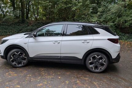 Opel Grandland (X) 13.950 km 23.499 &euro; Dorsten 46286