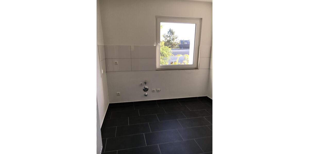Etagenwohnung Essen Stadtbezirk III - 3 Zimmer, 71 m&sup2;, 699&euro; | Angebot:25375730