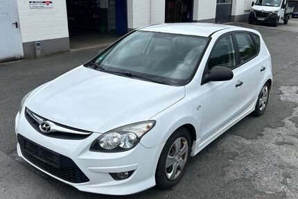 Hyundai i30 134.000 km 2.490 &euro; Bochum 44879