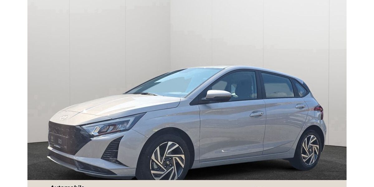 Hyundai i20 24.487 km 17.490 &euro; Herne 44653
