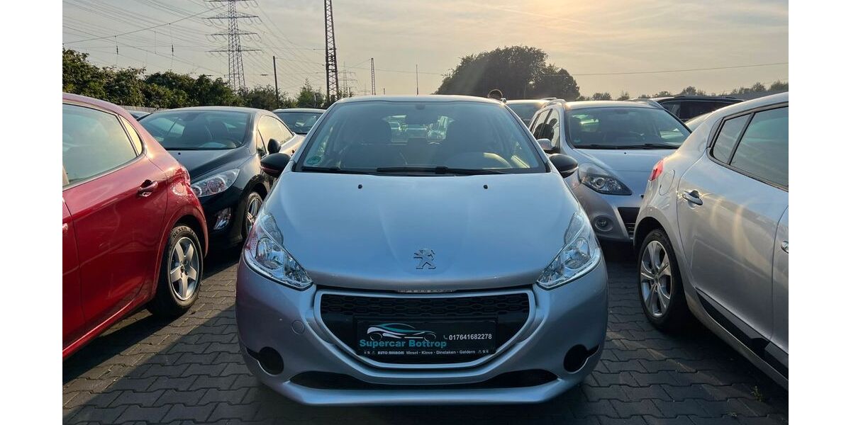 Peugeot 208 72.000 km 5.499 &euro; Bottrop 46238