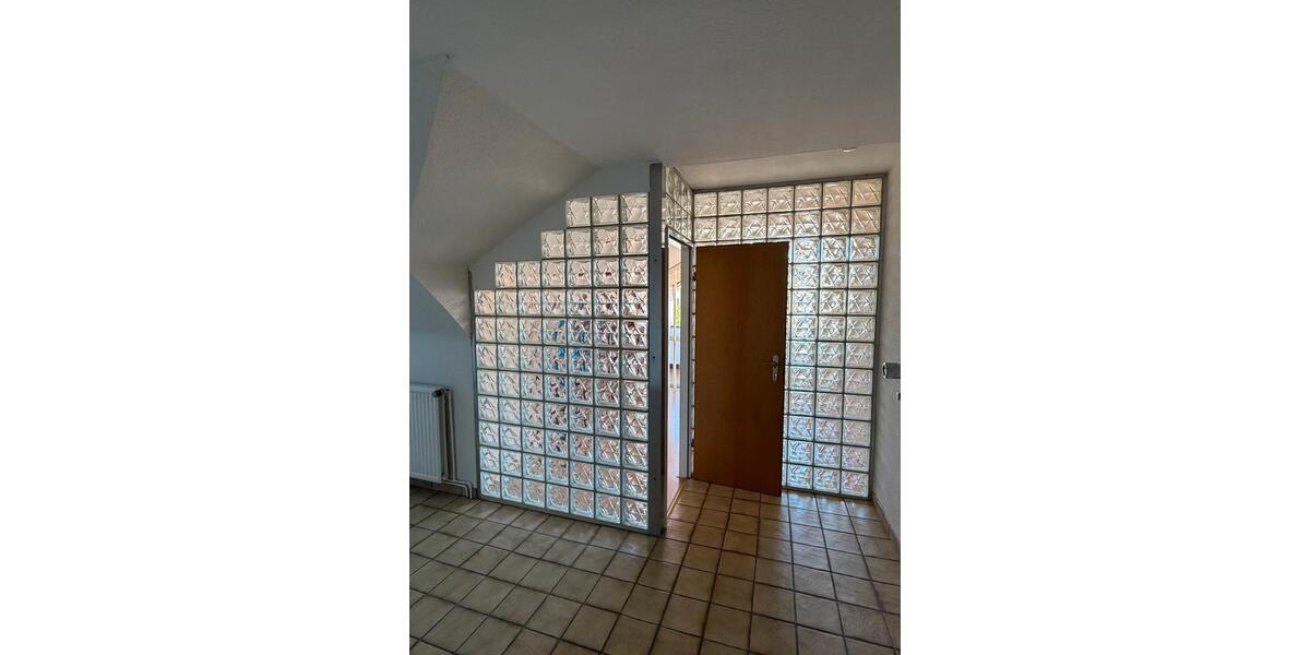 Dachgeschoßwohnung Bochum Günnigfeld - 3 Zimmer, 78 m&sup2;, 741&euro; | Angebot:26518324