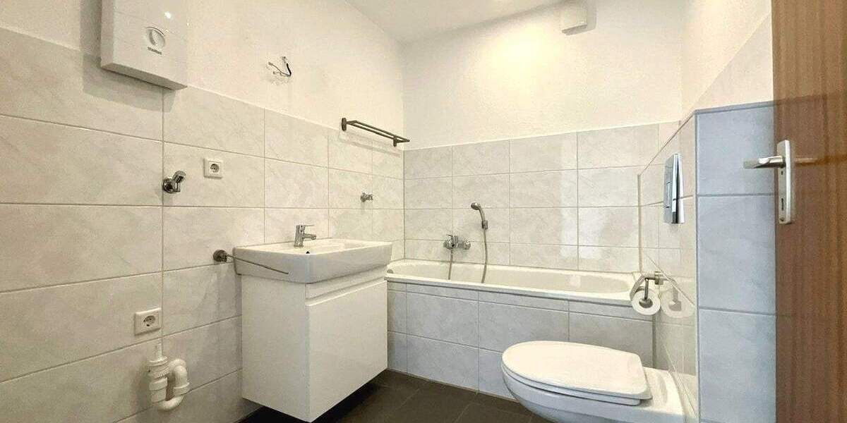 Etagenwohnung Ennepetal Voerde - 3 Zimmer, 101 m&sup2;, 175.000&euro; | Angebot:25835054