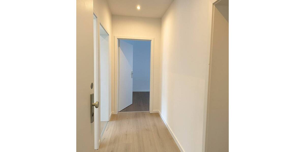 Etagenwohnung Wuppertal Barmen - 2 Zimmer, 64 m&sup2;, 520&euro; | Angebot:25927372