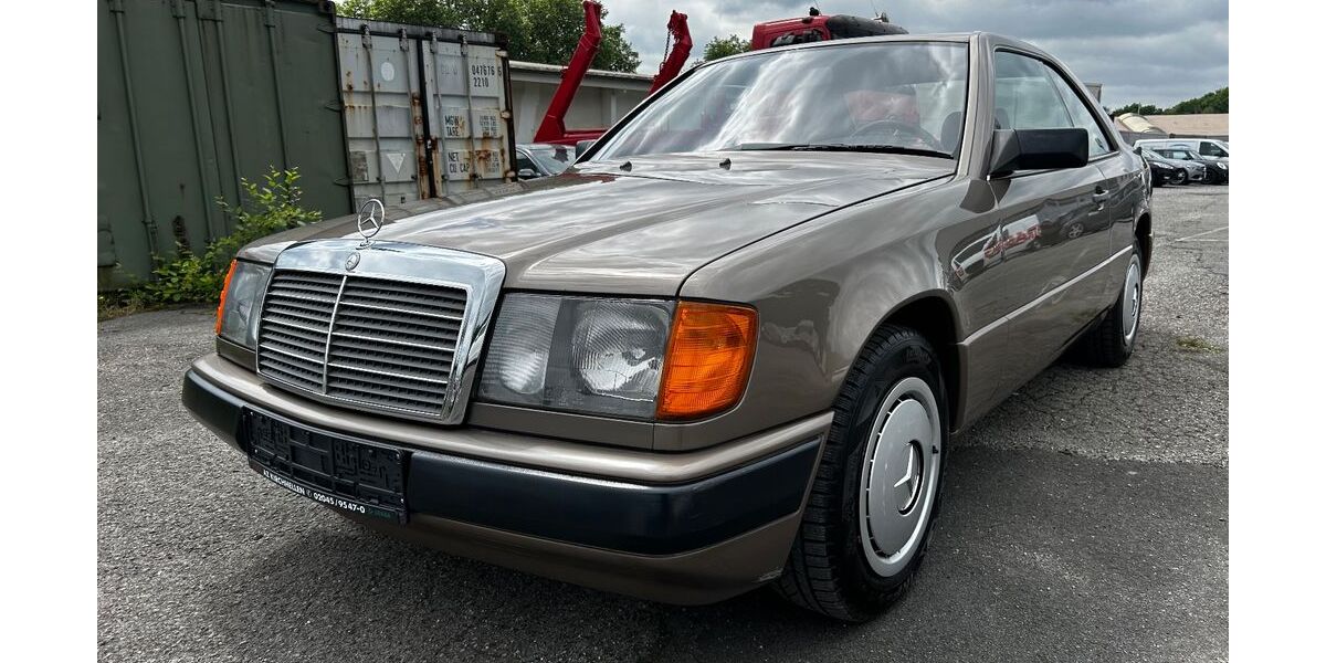 Mercedes-Benz 230 115.000 km 9.900 &euro; Oberhausen 46149