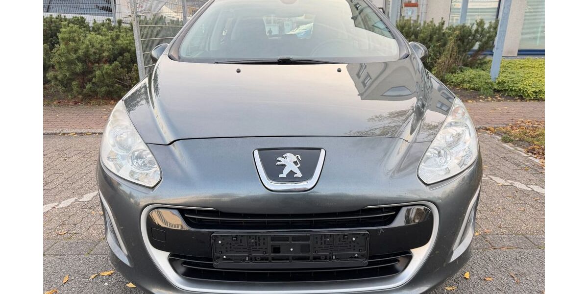 Peugeot 308 279.000 km 2.499 &euro; Oberhausen 46047